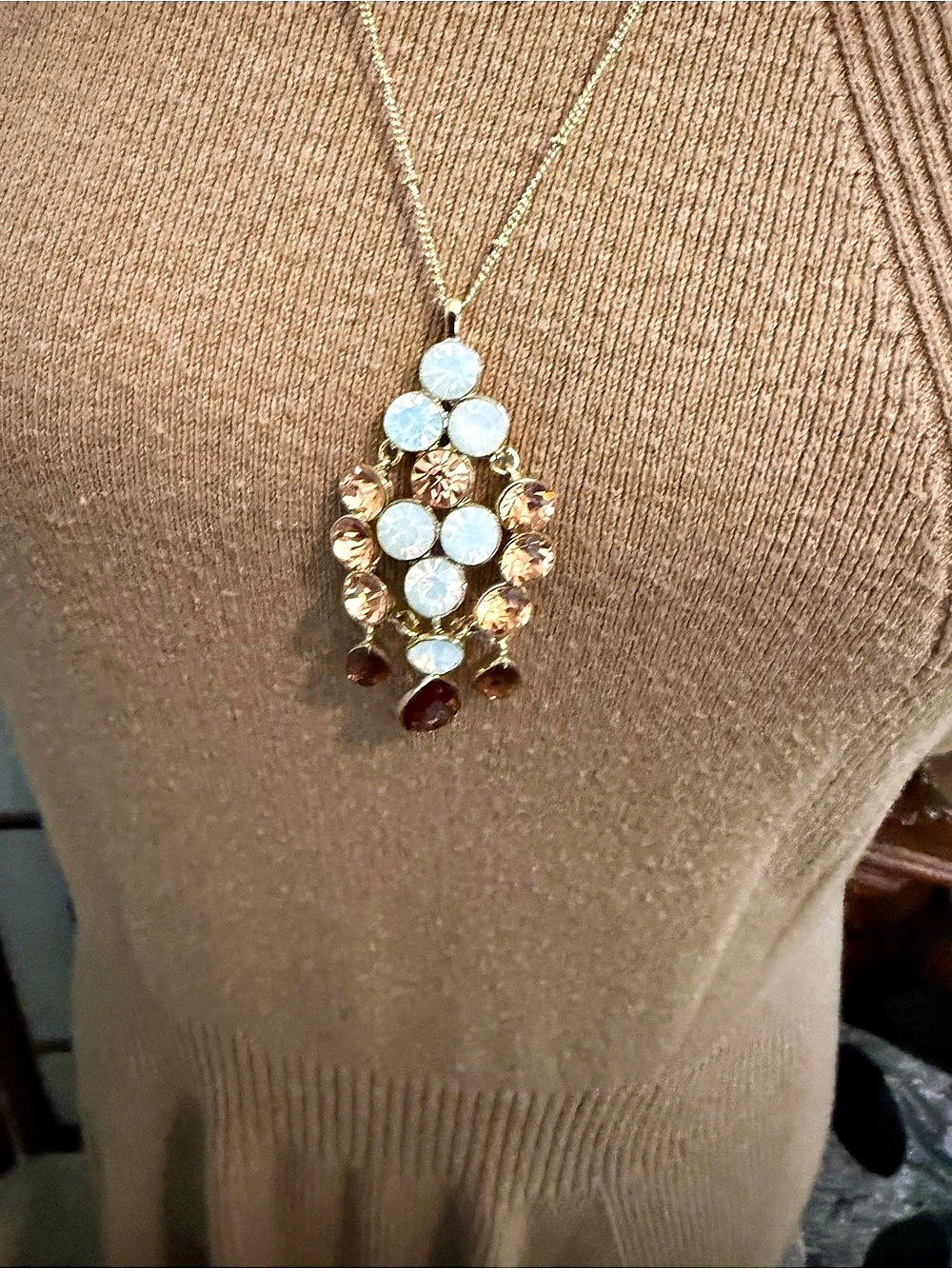 Lane Bryant Statement Pendant Necklace in Gold & cream NWT